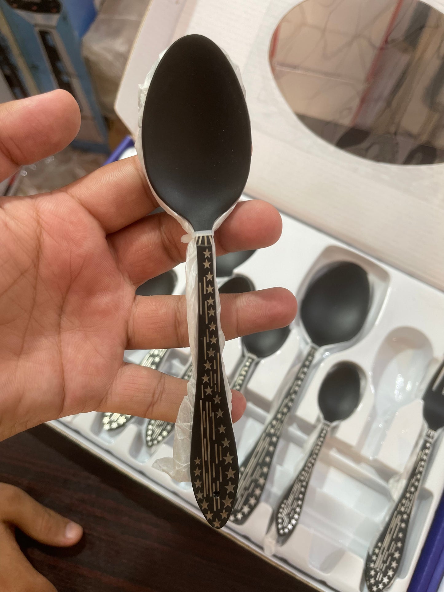 Orginal Arshia Brand . Stainless steal 53 piece Cutlary set . For 12 person High quality